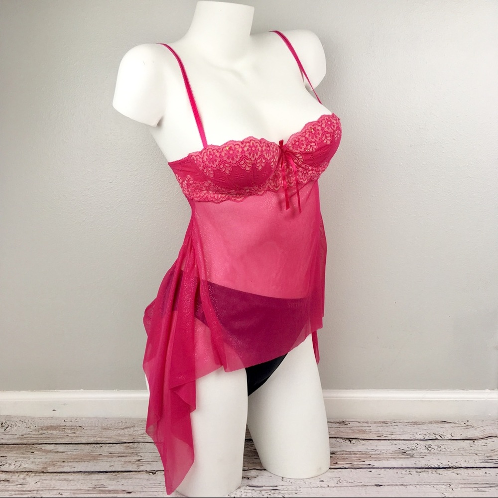 Victoria’s Secret | “Sexy little things” | y2k sparkly cami w. ruffle detail - Picture 4 of 12